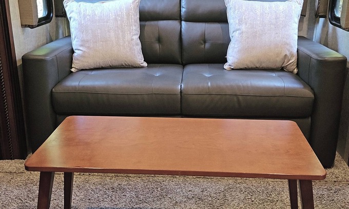 Metaline Haus | Cozy RV with AC and WiFi in Marvelous Metaline