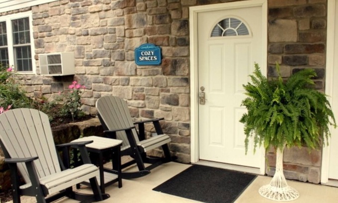 Berlin Wohnung | Cozy Spaces Suite w/Jacuzzi/Downtown Berlin