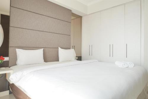 Permata Hijau Wohnung | Cozy Stay and Tidy 1BR at The Bellezza Apartment By Travelio