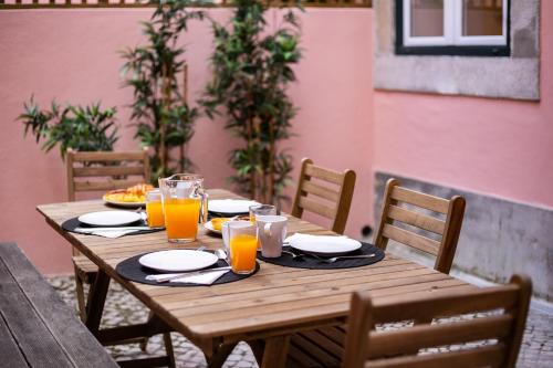 Merces Wohnung | Cozy Tailor Made With a Refreshing Terrace