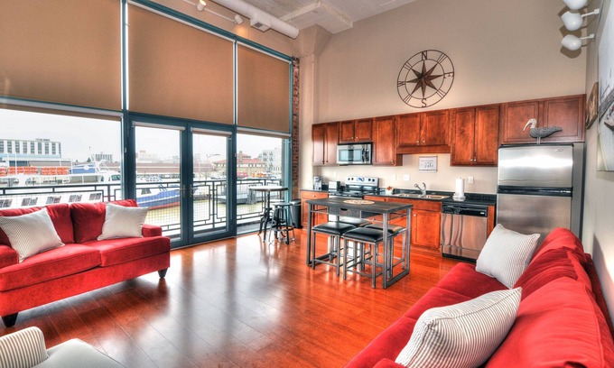 Sandusky Eigentumswohnung | Crank Up Your Summer ... Aktualisieren Sie Ihren Aufenthalt