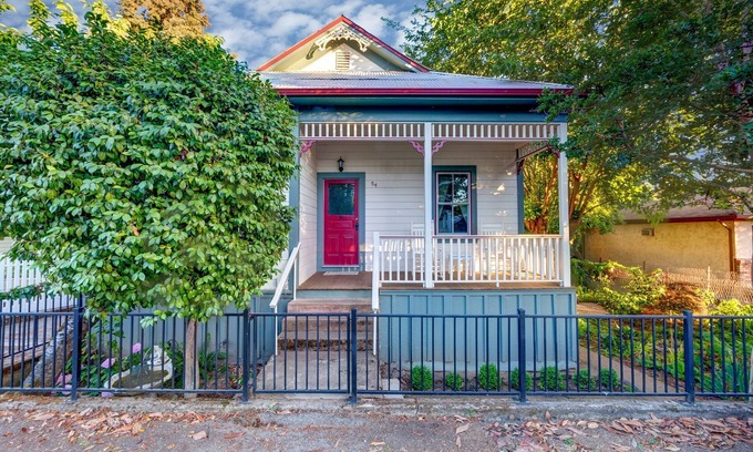 Sutter Creek Haus | Creekside Home im historischen Sutter Creek