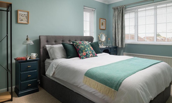 Kewstoke Haus | Crookes House