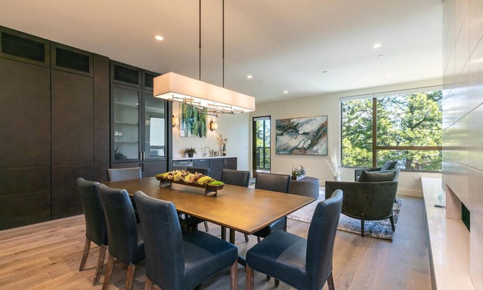 Crystal Bay Eigentumswohnung | Crystal Bay Retreat 204 Sophisticated Lake Tahoe Getaway w/ Community Hot Tub