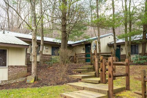 McHenry Haus | Cub House