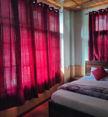Shilon Bagh Haus | Cuckoo's nest