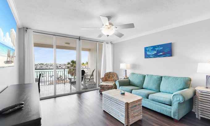 Meadows Eigentumswohnung | Curaçao Key West 2BR Condo w/ Pool&Waterfront Dock