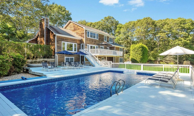 Southampton Haus | Custom built, in an extremely convenient location, very close to the.