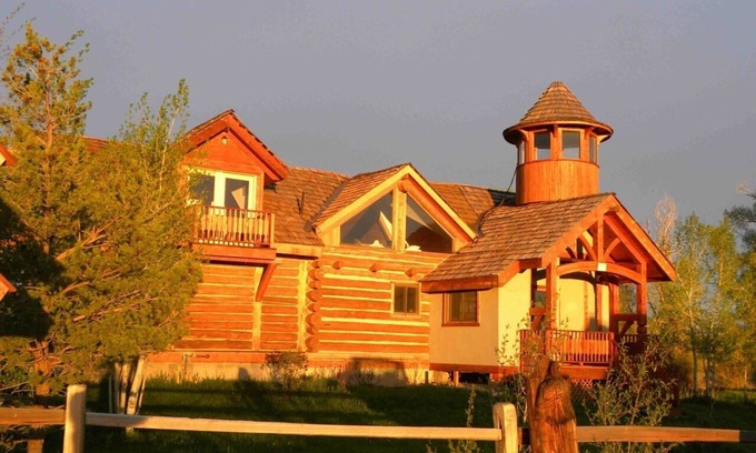 Clawson Kabine | Benutzerdefinierte Log Cabin umgeben von Grand Teton Ansichten