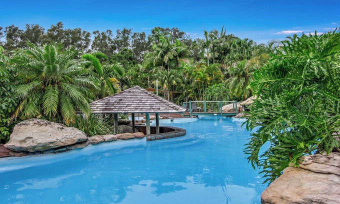 Coffs Harbour Wohnung | Cuttlefish Cove - 2BR Resort Living by Diggers Beach