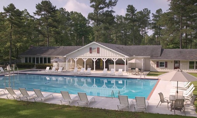 Villa Rica Eigentumswohnung | CW Villas at Fairfield |2BR/2BA King Balcony Suite