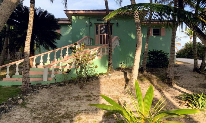 Governor's Harbour Haus | Da Villa Ocean Front Home, Luxus und Privatsphäre am Pink Sand Beach SOMMER SPECIAL