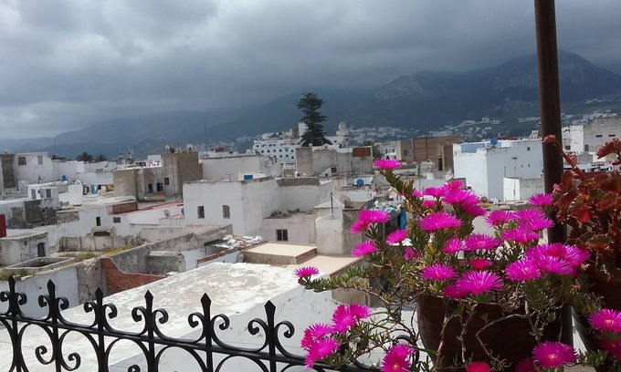 El Ayoun Haus | Dar Rehla