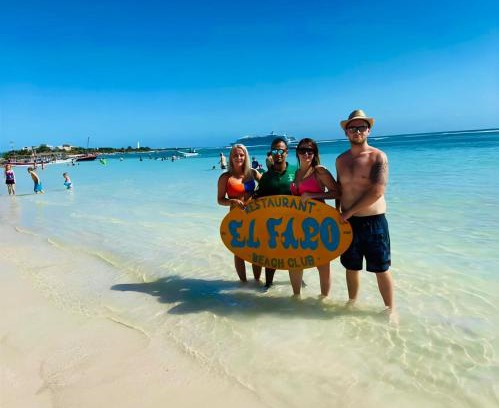 Mahahual Wohnung | Day Pass Todo Incluido El Faro Beach Club & Restaurant Solo Experiencia no incluye alojamiento - 85 USD por persona