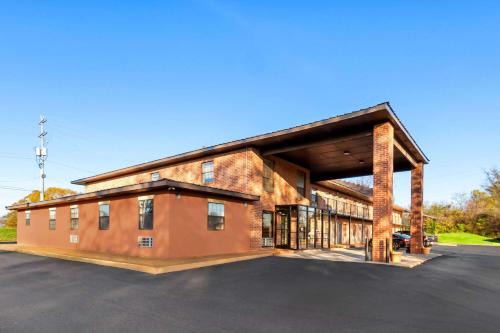 Brownsville Hotel | Days Inn by Wyndham Brownsville