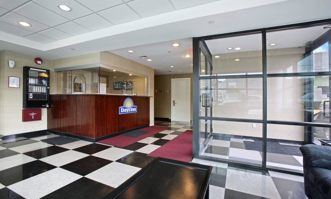 West Bronx Hotel | Days Inn by Wyndham Bronx Near Stadium