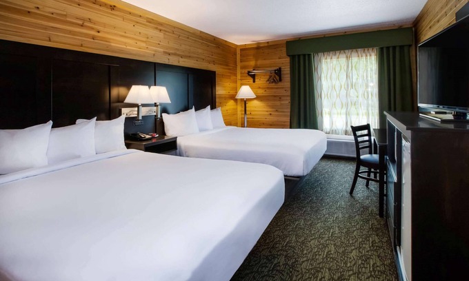 Cadillac Hotel | Days Inn by Wyndham Cadillac