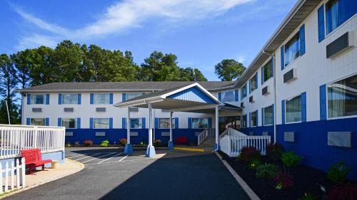 Chincoteague Hotel | Days Inn by Wyndham Chincoteague Island