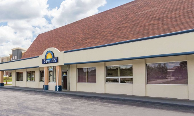 Christiansburg Hotel | Days Inn by Wyndham Christiansburg