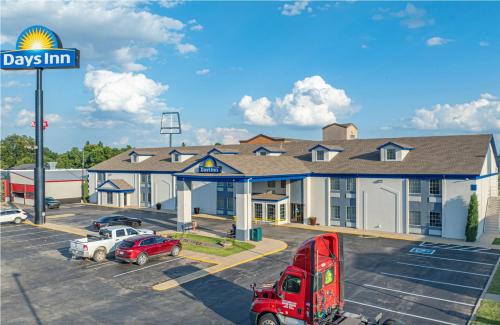 Pauls Valley Hotel | Days Inn by Wyndham Pauls Valley