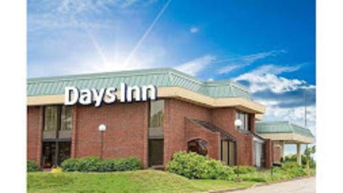 Rolla Hotel | Days Inn by Wyndham Rolla
