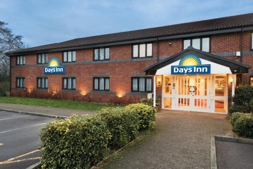 Michaelwood Hotel | Days Inn Michaelwood M5