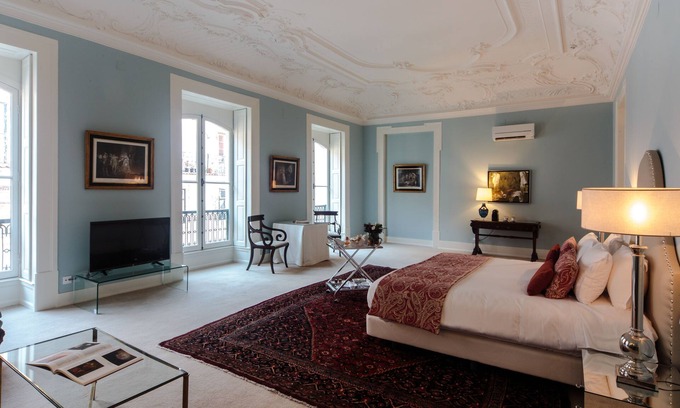 Chiado Haus | Dear Lisbon - Palace Chiado Suites