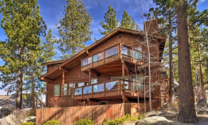 Elk Point Haus | Deck & Beach Access: Lake Tahoe Shoreside Retreat!