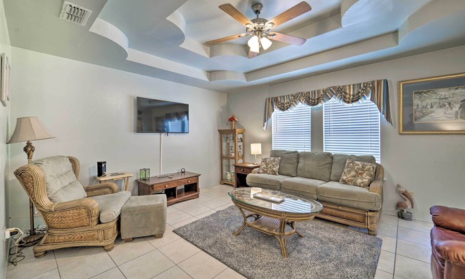 Port Isabel Haus | Deck & Pool Access: Long Island Village Escape!