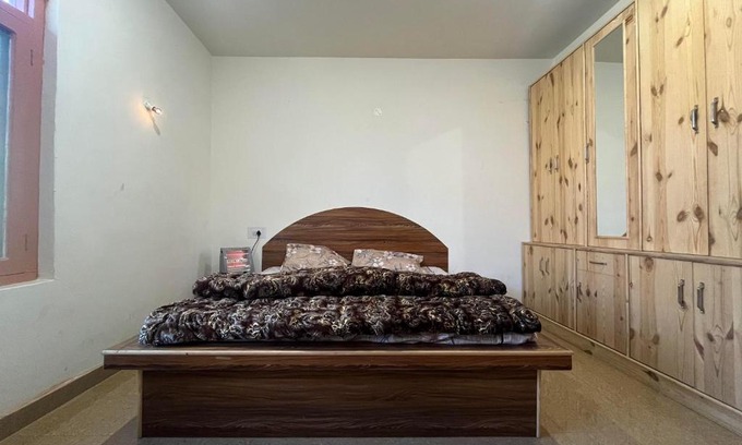 Manali Haus | Dee's Homestay