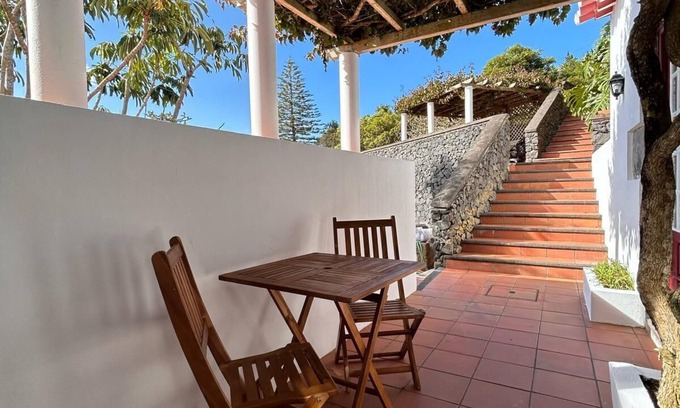 Angra do Heroismo Haus | Delightful house with private Swimming pool and Garden