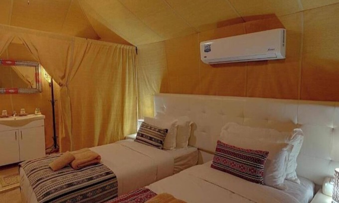 Merzouga Wohnung | Deluxe Quadruple Room #1