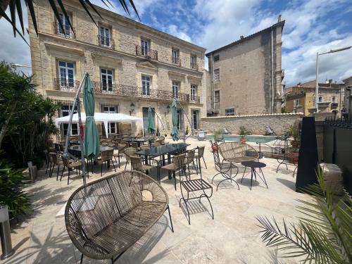 Neffies Haus | Demeure Sainte Clotilde, événementiel et chambres d'hôtes à Neffies