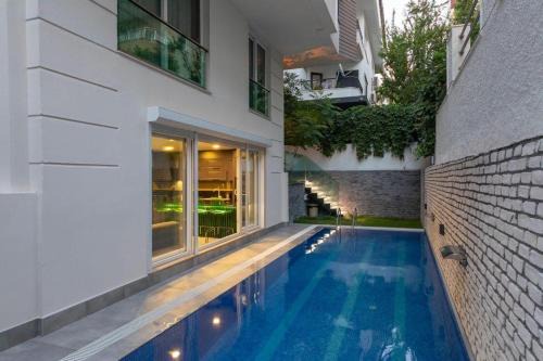 Eski Lara Wohnung | Denize 200m şehir merkezi bahçe dubleks