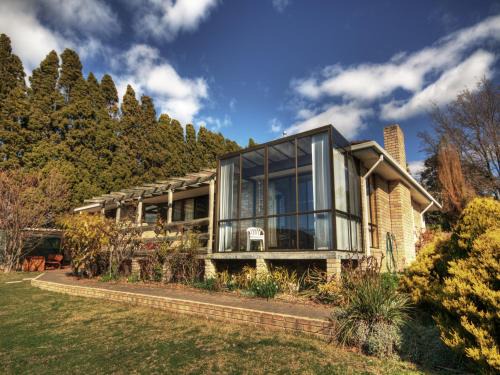 Austins Ferry Haus | Derwent Vista