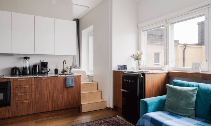 Kallio Wohnung | Comfy Top Floor Studio Apt in Centre of Helsinki