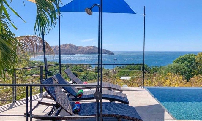 Coco Villa | Designer-Villa, Meerblick, Hear the Waves, Strandspaziergang