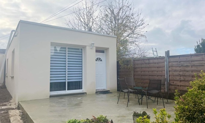 Montry Haus | Detached house near Disney, 77450 Montry, sleeps 6, TV wifi
