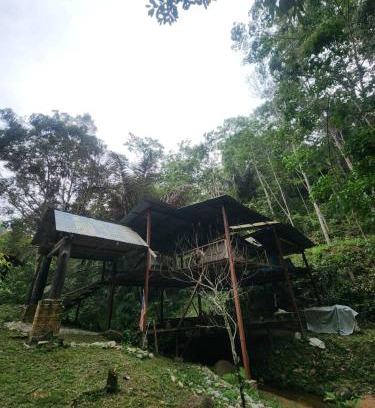 Kampung Ulu Dong Sonstige | Devalley Basecamp