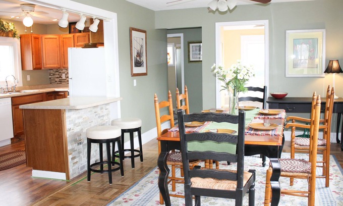 Manitou Beach Haus | Devils Lake Rental Home Eingebettet in das schöne Dorf Manitou Beach, Mi