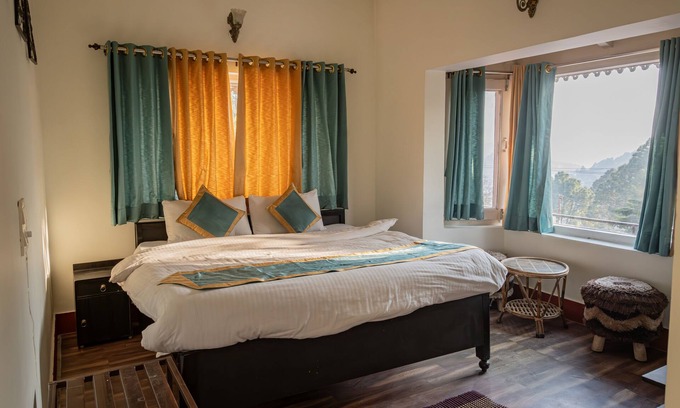Bhagtpura Wohnung | Dew Drops Homestay, on the green hills of Nainital, Uttarakhand, India.