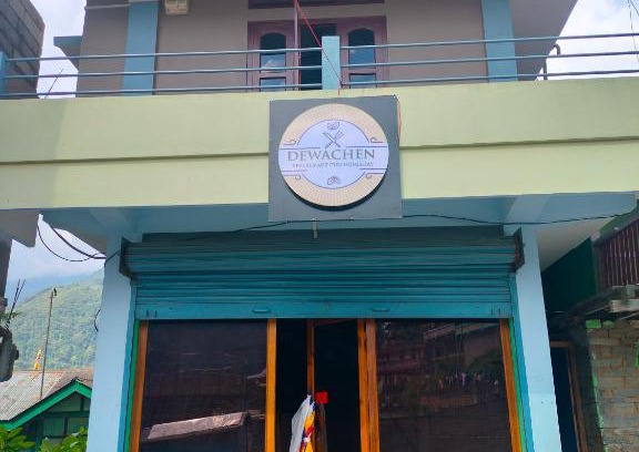 Bomdila Wohnung | Dewachen Homestay and restaurant