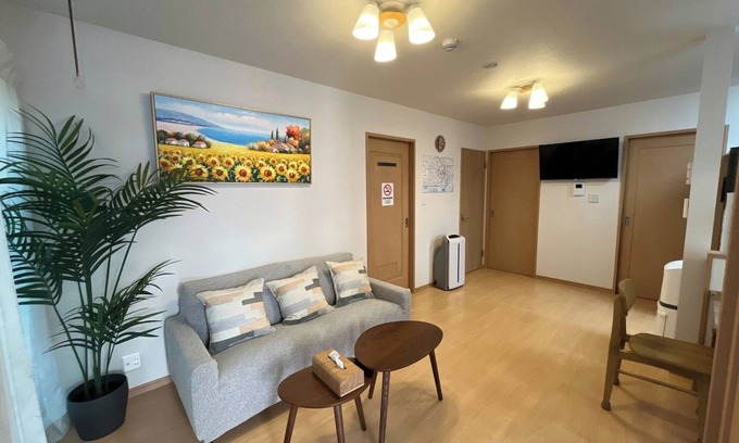 Katsushika Wohnung | Direct access to NaritaHaneda airports convenient tourist base modern Japanese style private hous / Katsushika-ku Tokyo