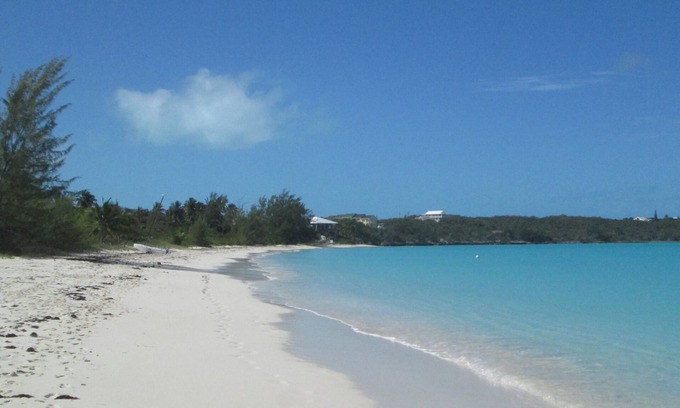 Great Exuma Eigentumswohnung | CONDO, SCHÖN auf dem STRAND 3-Bett / 2 Bad für 6+ Gäste auf HOOPERS BAY BEACH