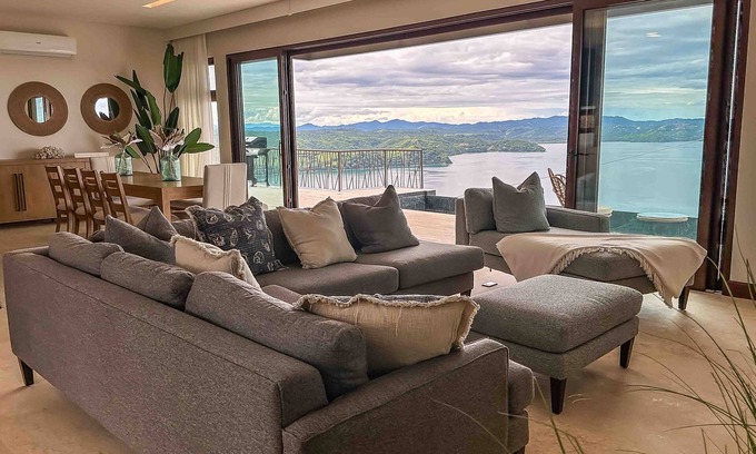 Bouvet Island Haus | Discover Picture-Perfect Paradise – Ocean Views, Peace & Privacy Await