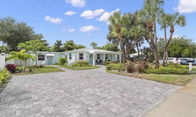 St. Pete Beach Haus | Discover the Charm of St Pete Beach #3