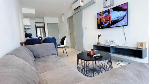 Shah Alam Wohnung | DK Impian Damansara Townview Fully Air-Con Suite