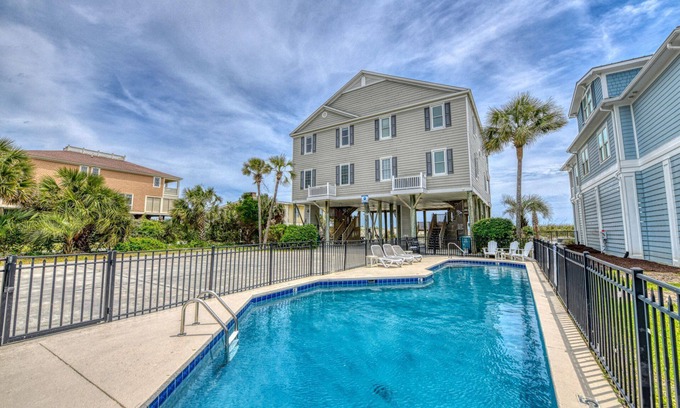 Long Bay Estates Haus | Doctor's Orders - Six Bedroom, Six Bath, Oceanfront Duplex with Private Pool