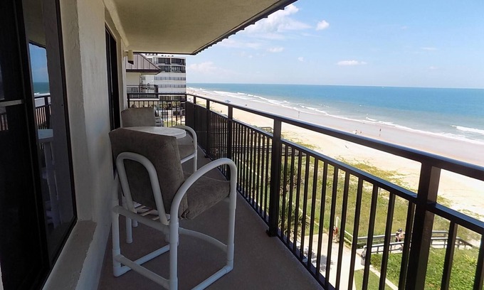 Ormond-by-the-Sea Eigentumswohnung | Beach Front Condo mit Panoramablick in Ormond Beach