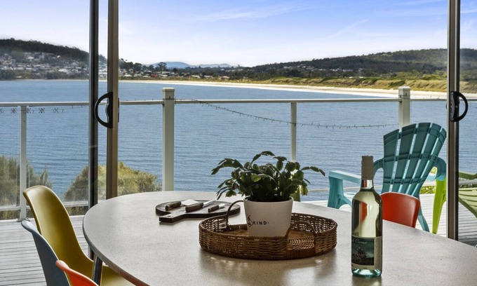 Primrose Sands Haus | Dolphin View Beach House